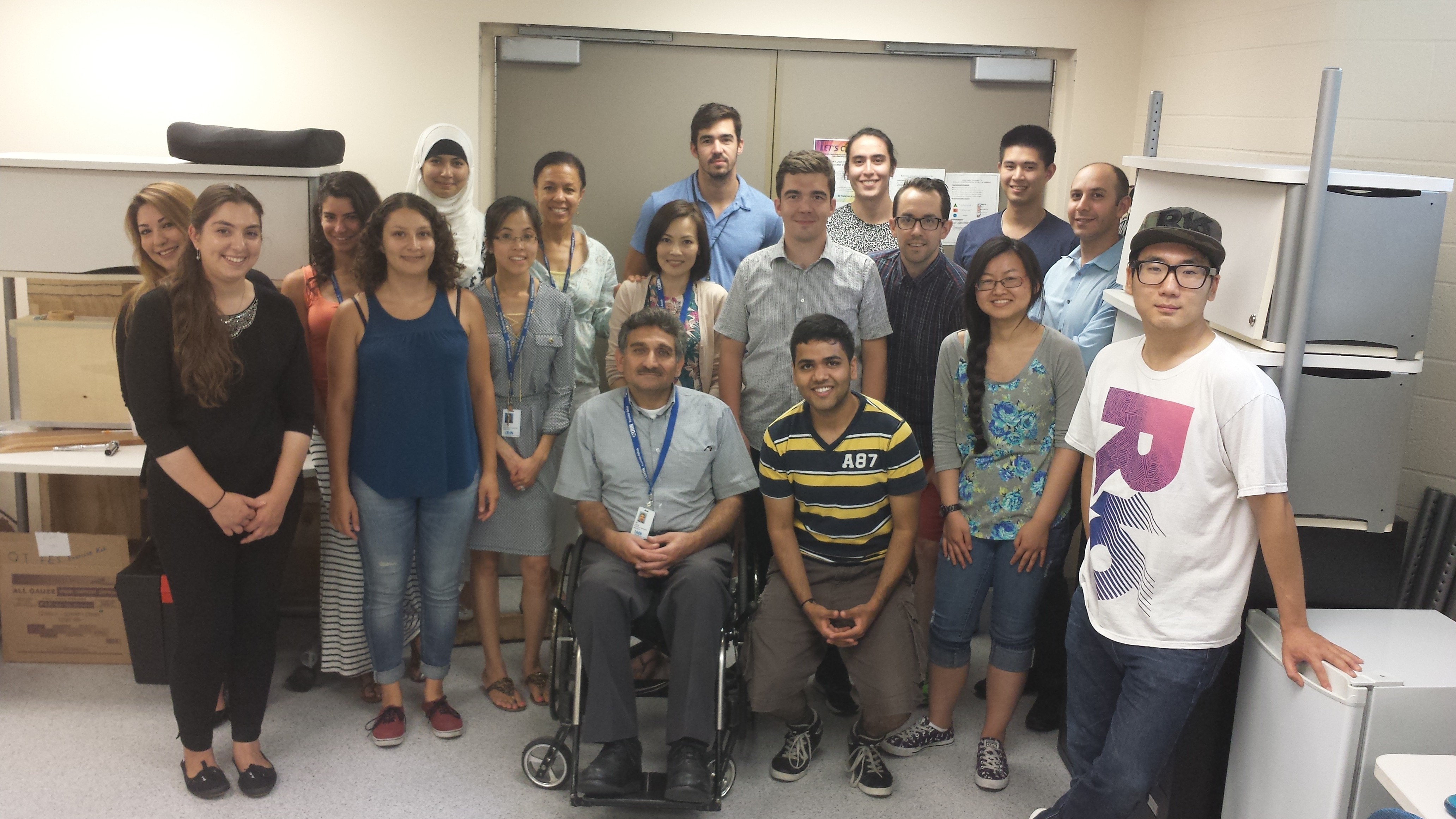 2015 Lab Photograph with all the summer students.